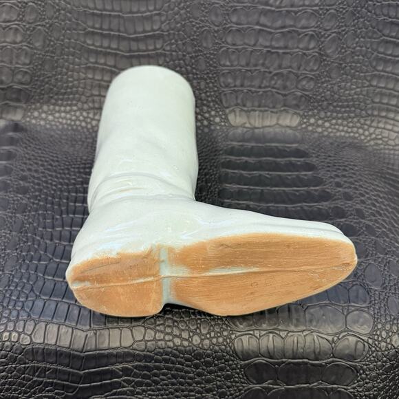 VINTAGE MCM Pottery Cowboy Boot Vase Planter Decor 8” Tall Light Blue - Picture 8 of 8